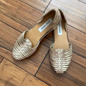 Steve Madden gold Huarachi sandals